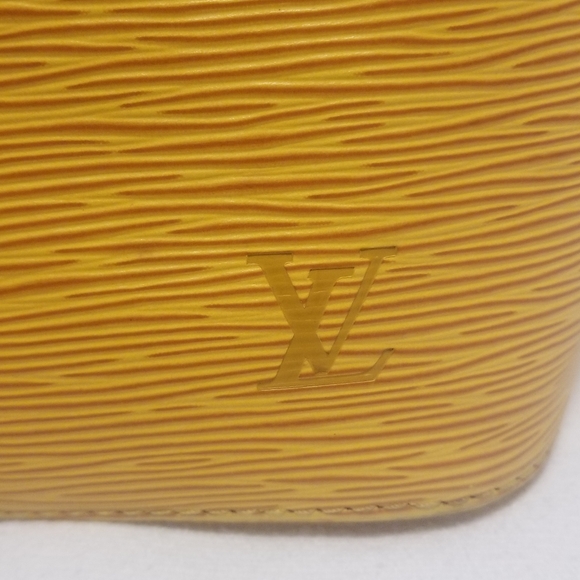 ❌‼SOLD‼❌-LV Epi Petit Noé w/COA (online) - Picture 9 of 17